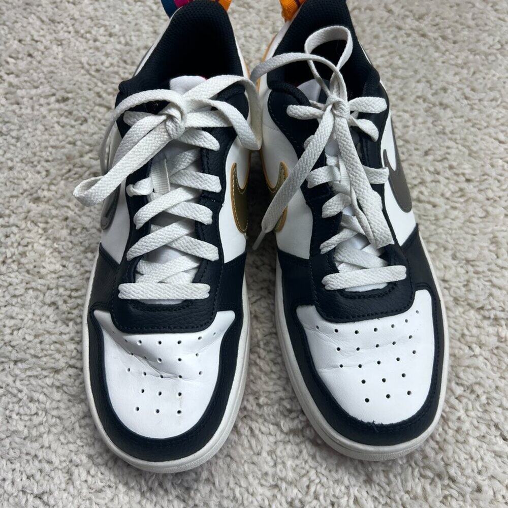 Nike Kids Sneakers Black White with Pink Accents - Picture 2 of 8